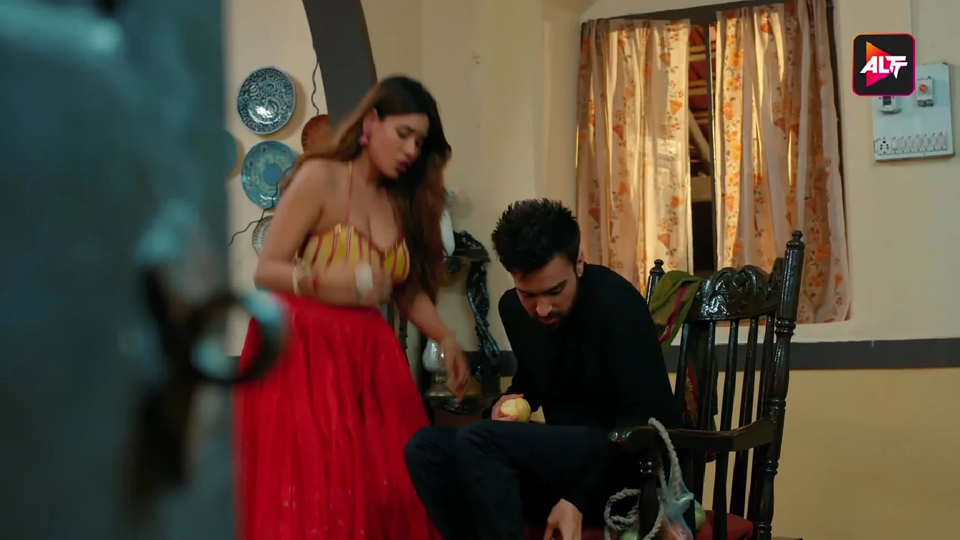 Band Darwaze Ke Piche S01 E03-04 AltBalaji